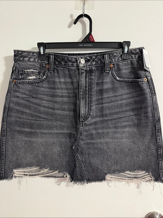 Abercrombie & Fitch Dresses & Skirts - Abercrombie & Fitch Washed Black Distressed Denim Mini Skirt Vintage